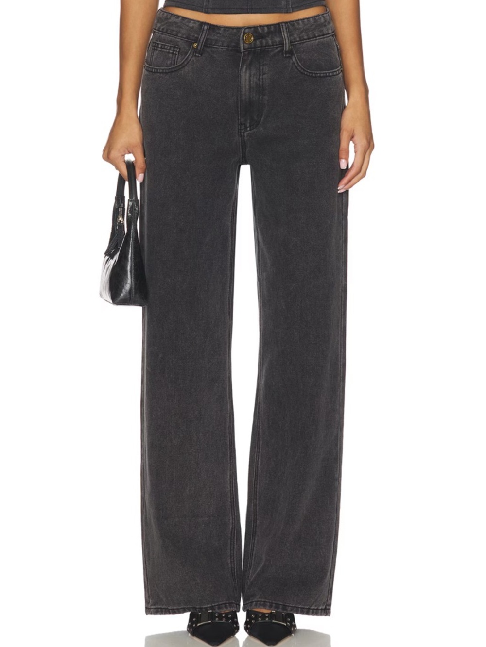 LIONESS Rising Jean in Washed Onyx
Faded Black Size S